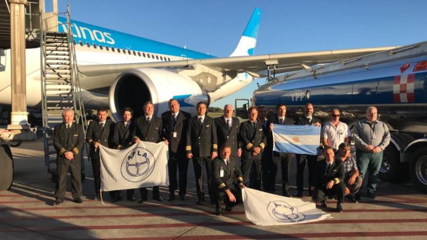 La línea de bandera se propone reordenar sus cuentas en un contexto marcado por una caída del 97% de la actividad aeromercial.