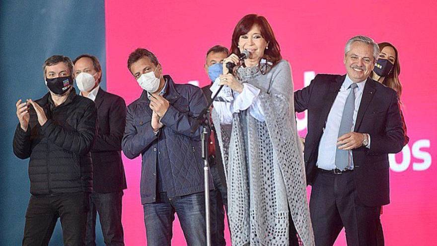 Stolbizer cree que se viene una etapa de radicalización del gobierno