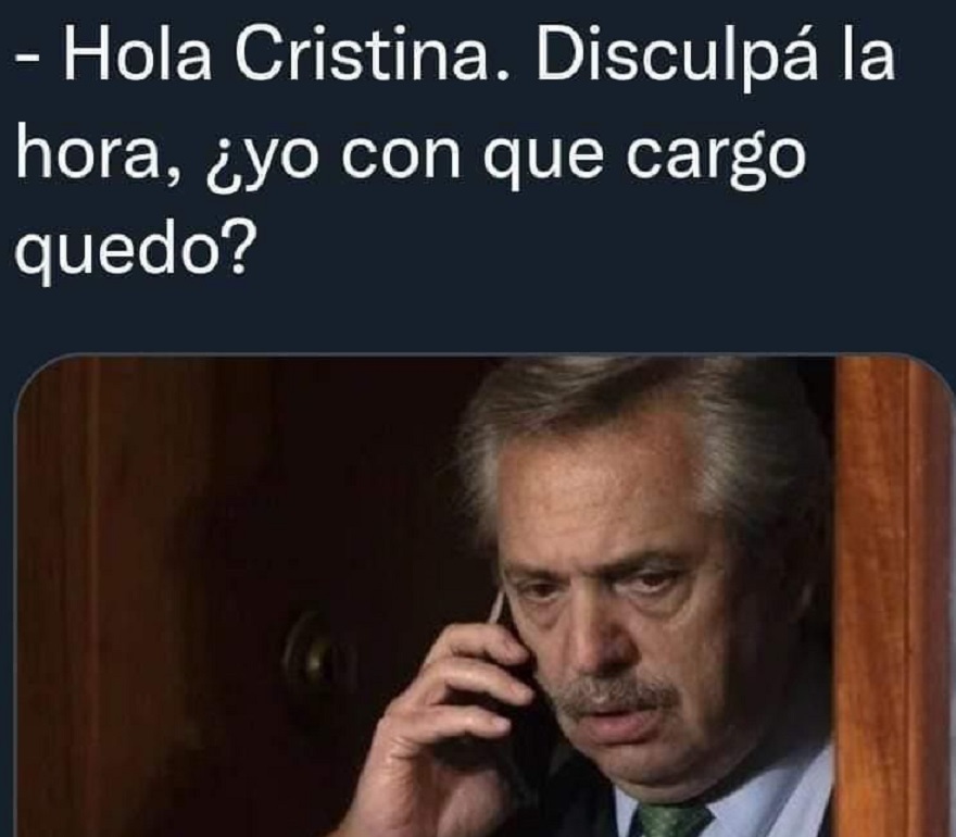 Después de tantos cambios parece que el presidente fue el único que se quedó en el mismo puesto.