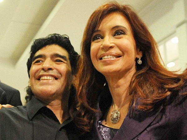 Con Cristina Kirchner, Maradona mostró una fuerte sintonía, en coincidencia con su época de DT de la selección