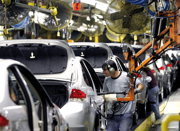 Mirgor también interviene en la producción de autopartes