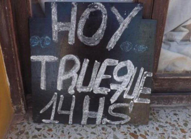 Flores advirtió que el intercambio informal