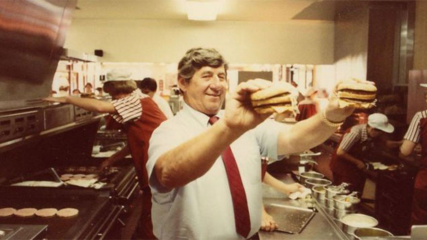 Jim Delligati, creador del Big Mac, quien falleció en 2016 a los 98 años