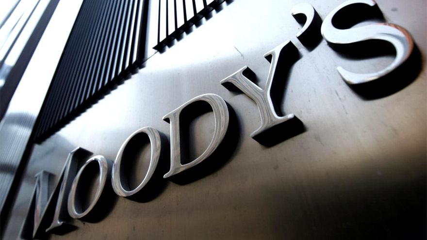 Moody’s Investors Service degradó la nota de solvencia a largo plazo como emisor de Rusia desde 