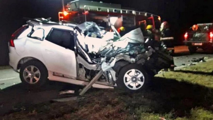 Así quedó el auto de De La Sota