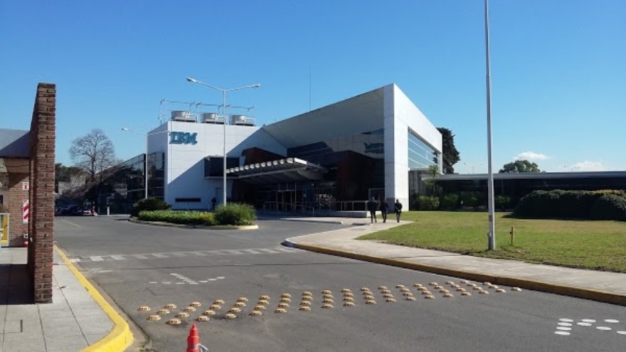 IBM tiene sus principales instalaciones en Martínez, en el norte del Gran Buenos Aires.