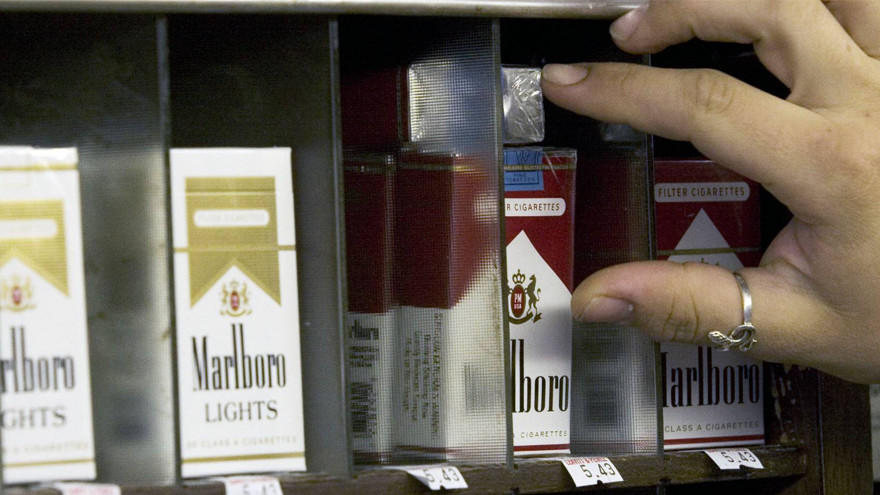 Philip Morris, fabricante de Marlboro, observa de cerca el mercado del cannabis