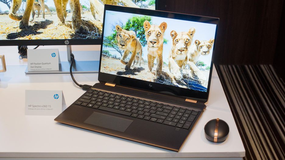 HP Spectre x360 15: la tecnología OLED llega a la popular línea de convertibles de 15 pulgadas en 2019. HP aún no ha proporcionado ningún detalle de configuración, pero la computadora portátil está programada para su lanzamiento en marzo y HP anunciará los precios más cerca de ese momento.