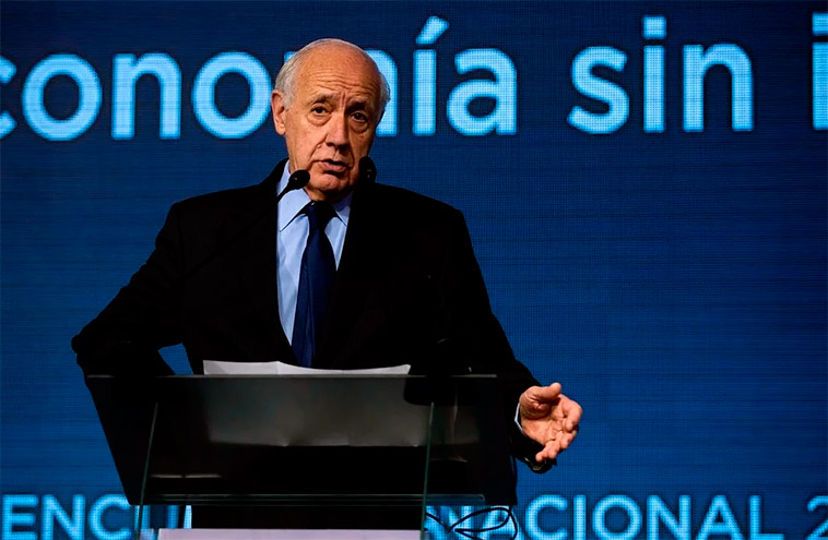 Lavagna: "Desde el día uno comenzaremos a ponerle plata en el bolsillo a los argentinos"