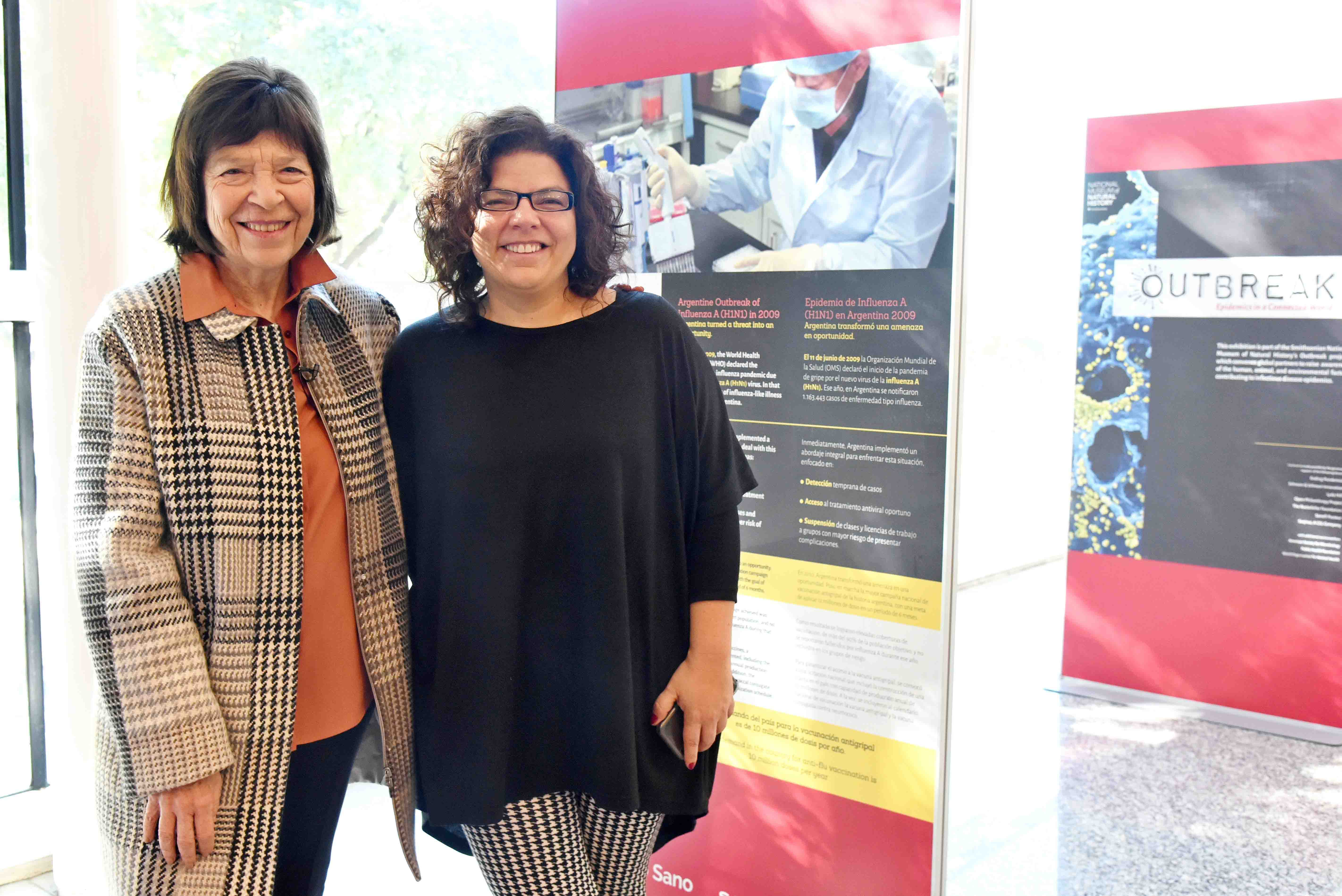 Silvia Gold, presidenta de la Fundación Mundo Sano y Carla Vizzotti, presidenta de la Sociedad Argentina de Vacunología y Epidemiología