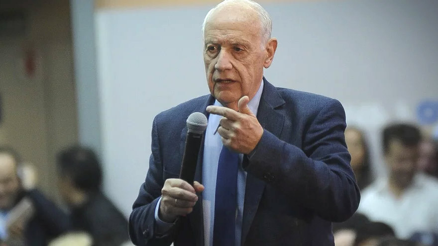 Lavagna advierte que "el FMI sabe que habrá renegociación" y aconseja "no decirle que sí a todo lo que pide"