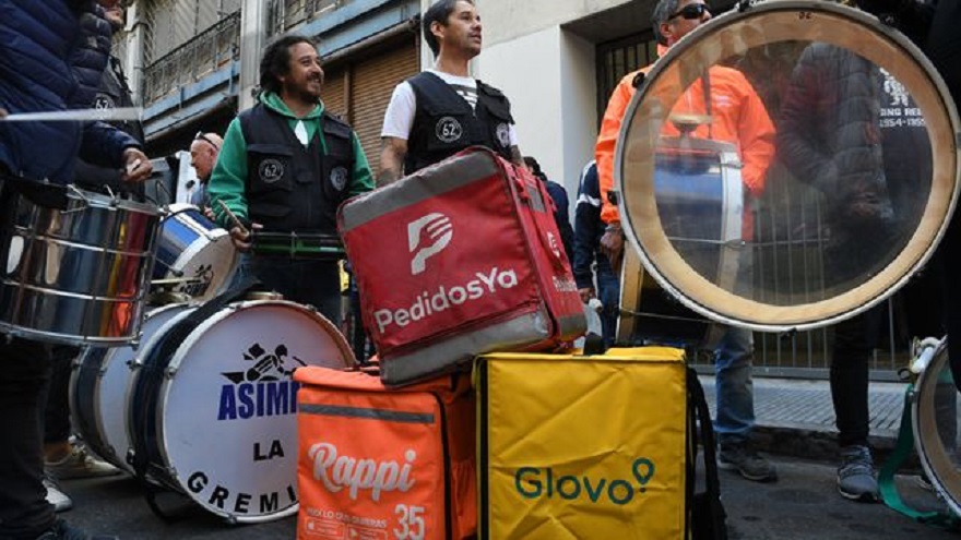 Reclamo: los repartidores están agremiados y reclaman mejores condiciones laborales.