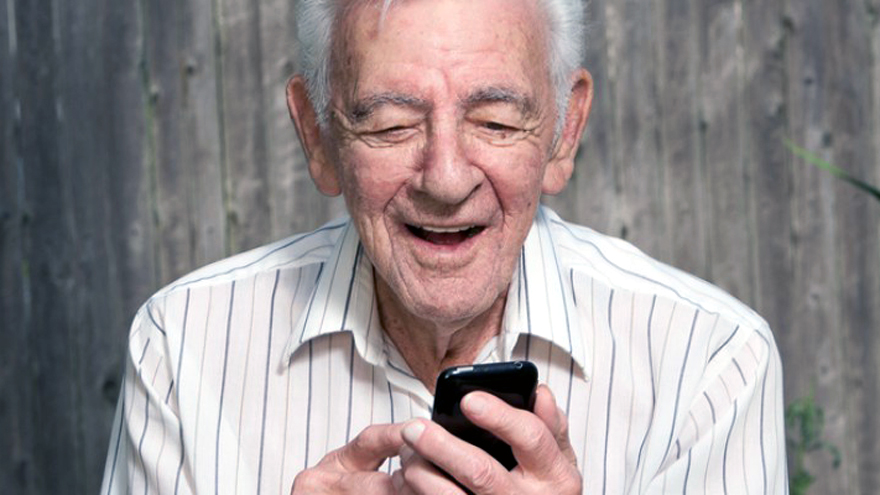 En las últimas semanas hubo personas mayores víctimas de robos a manos de personas que manejan programas informáticos y pedido de datos personales