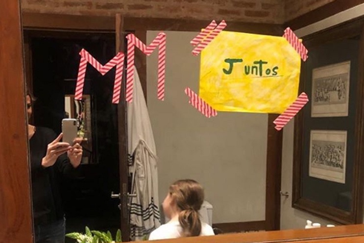 La tierna bienvenida de Antonia Macri a su padre tras el debate presidencial