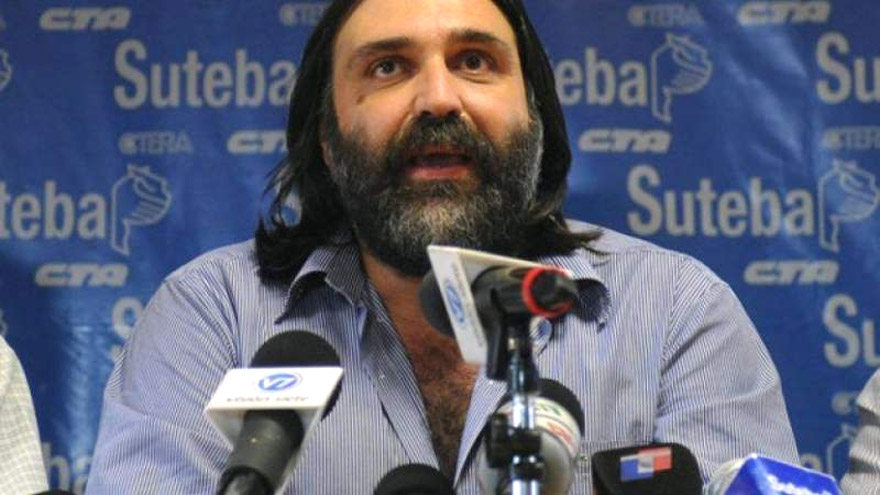 extensión de una hora diaria de clases: 