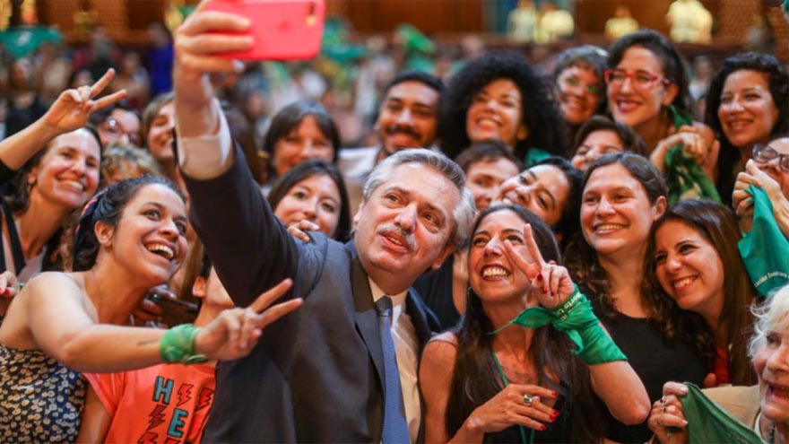 El presidente confía en que el proyecto de legalización del aborto se convierta en ley