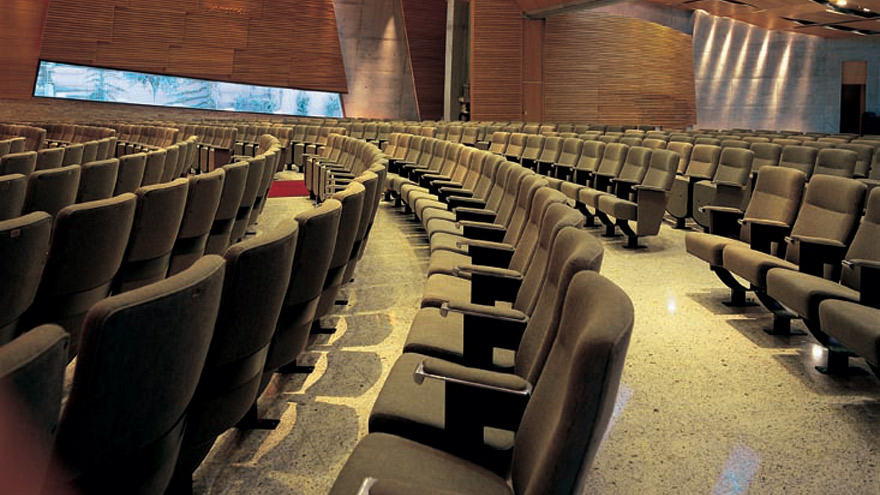 El auditorio de Comunidad Amijai donde se presentará Alejandro Melamed.