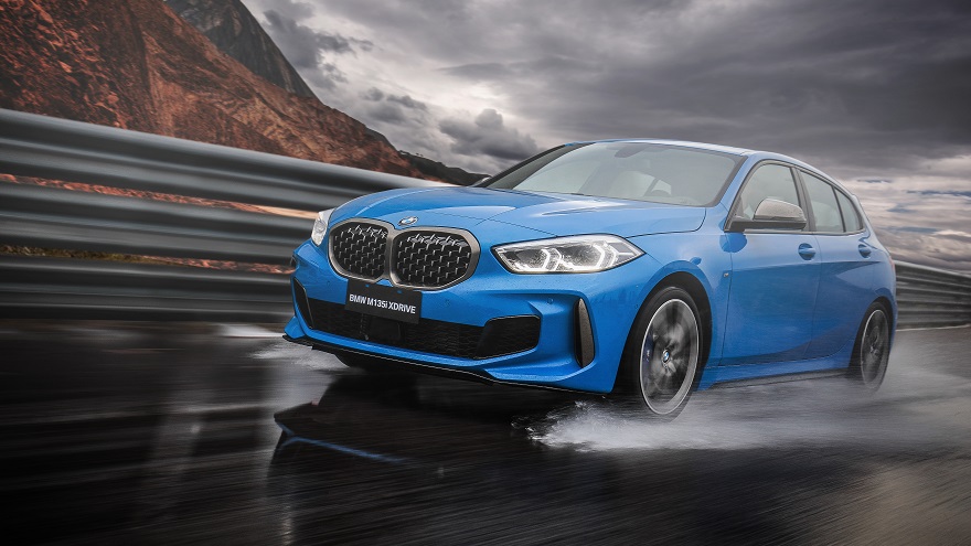 Marcas de origen alemán como BMW y Porsche analizan irse de la Argentina.