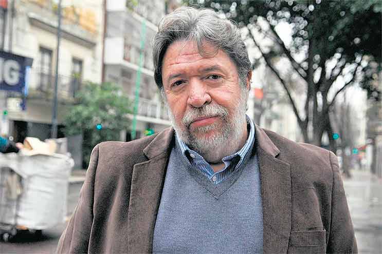 Lozano critica que se reduzca el gasto social y se elimine el IFE con un 47% de pobreza.