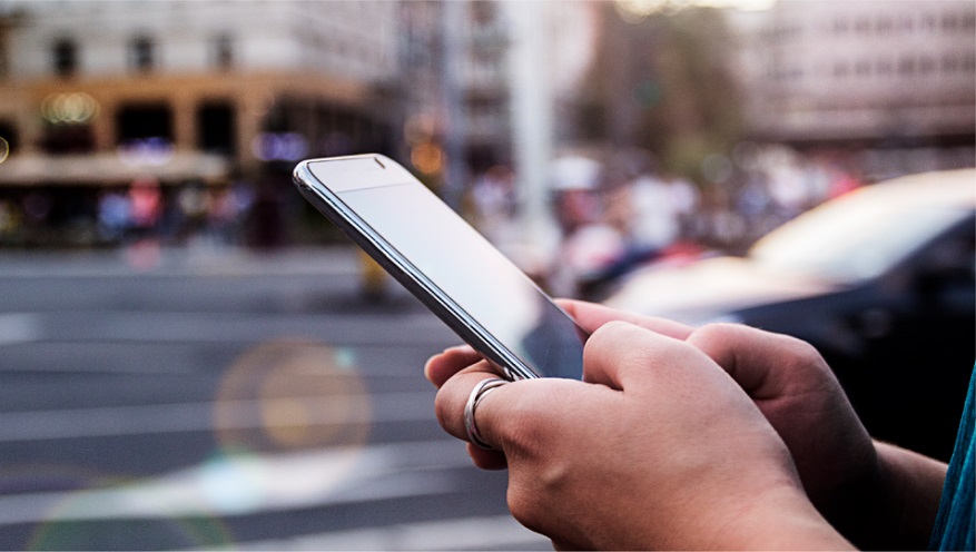 El uso de una app para pedir un taxi formará parte de la nueva normalidad