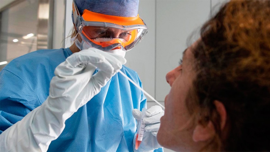 Virus Chapare: los investigadores confirmaron el contagio de persona a persona.