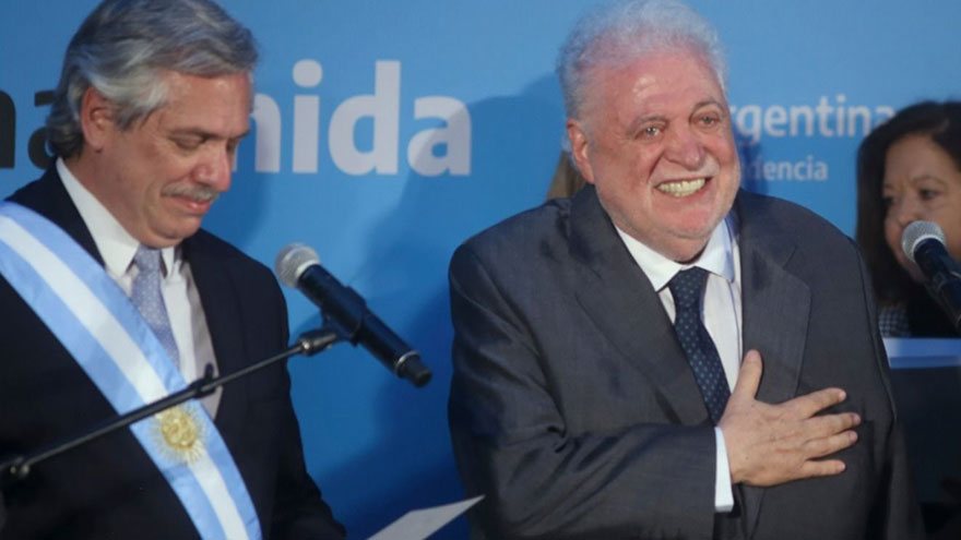 El editorial de El País remarca el agotamiento de los profesionales del sistema de salud