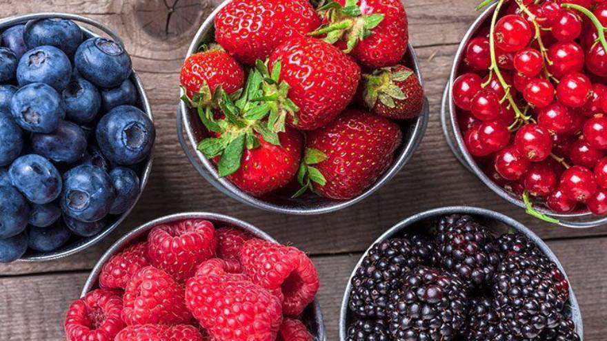 Los nutrientes de las frutillas pueden contribuir a una alimentación saludable
