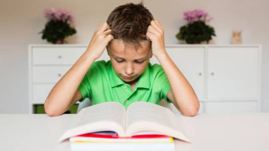 Leeer y escribir es difícil para quienes padecen dislexia