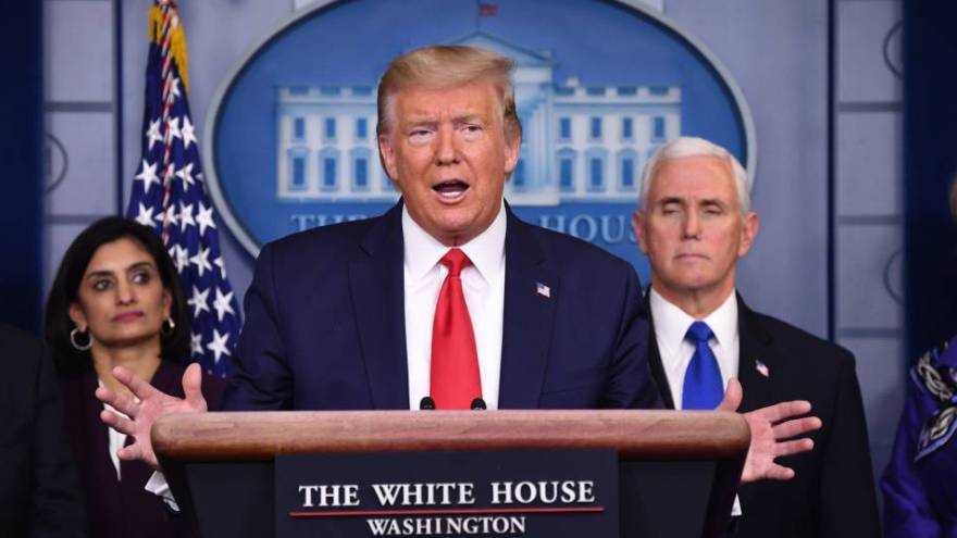 Fin de enero: Trump anunció que no dejarían entrar a extranjeros que llegaran desde China