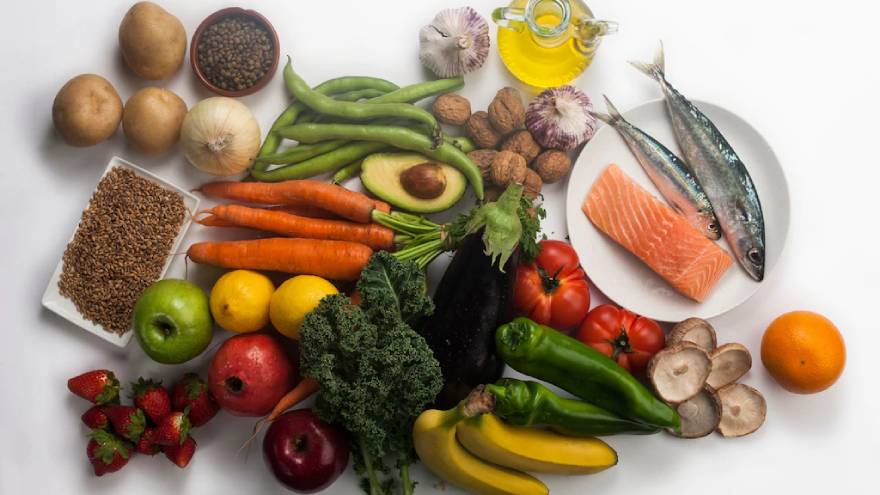 Expertos recomiendan aumentar la ingesta de vegetales y proteínas