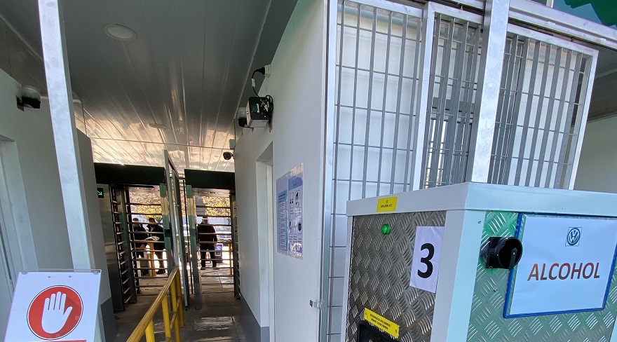 Volkswagen multiplicó las pautas de seguridad e higiene en Pacheco.