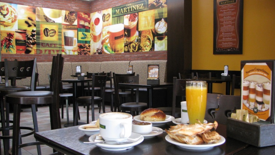 Café Martínez inauguró en mayo en Mar del Plata una nueva tienda modelo ¨low cost¨ a la barra.
