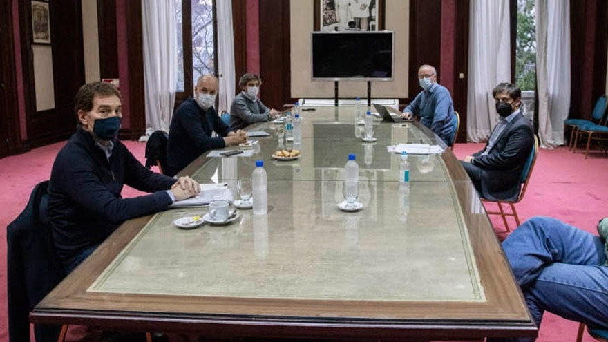Larreta y Kicillof discutieron la cuarentena con sus ministros de Salud.