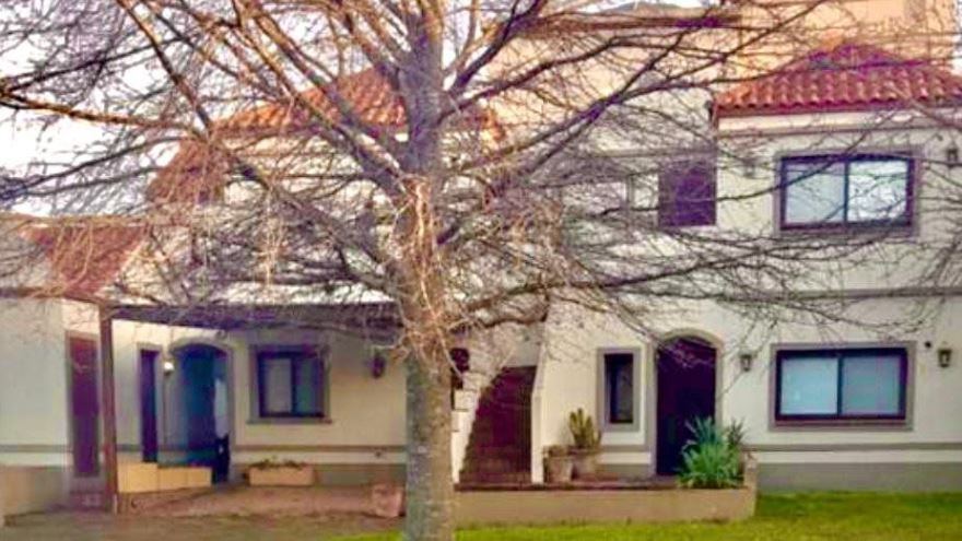 El empresario cumplirá su prisión preventiva en su casa de Pilar