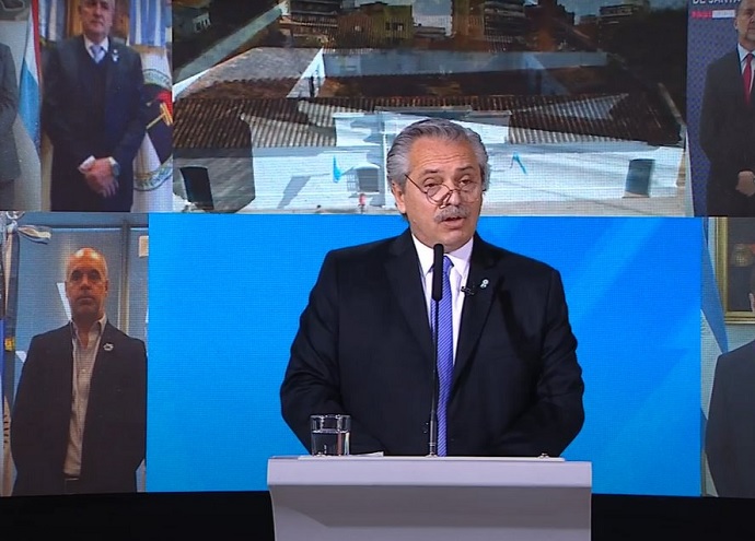 Alberto Fernández encabezó una ceremonia atípica por el Día de la Independencia