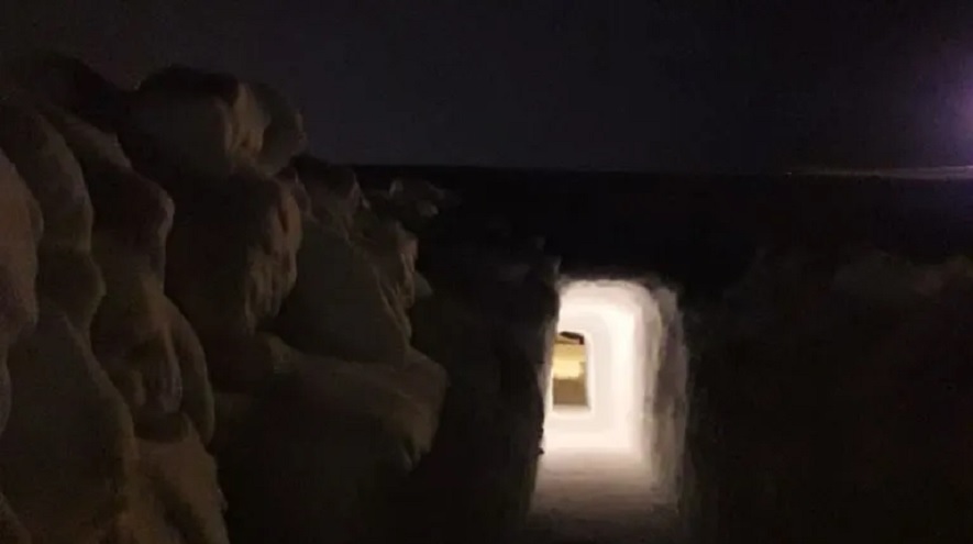 El tunel es la única salida de la casa