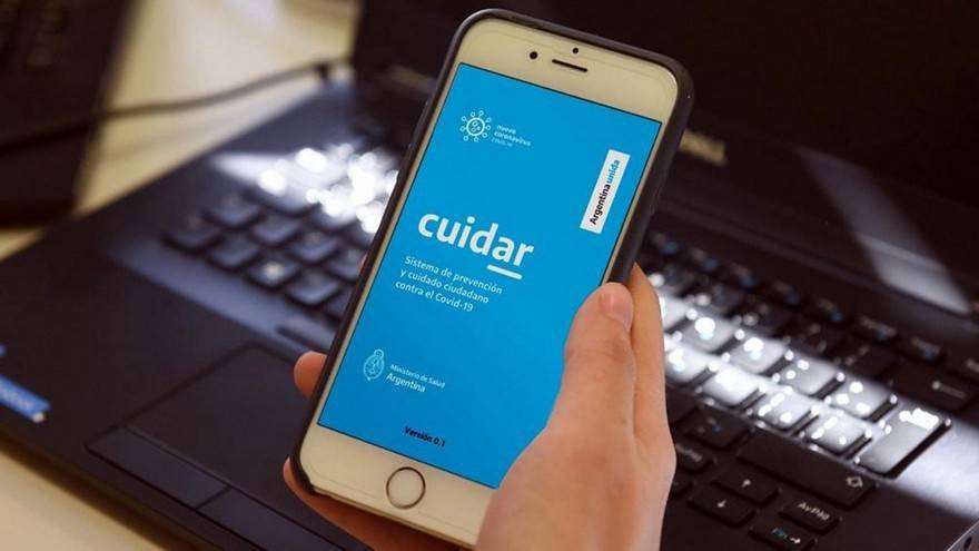 Además de descargar el permiso para circular, también es posible llevarlo en la app Cuidar