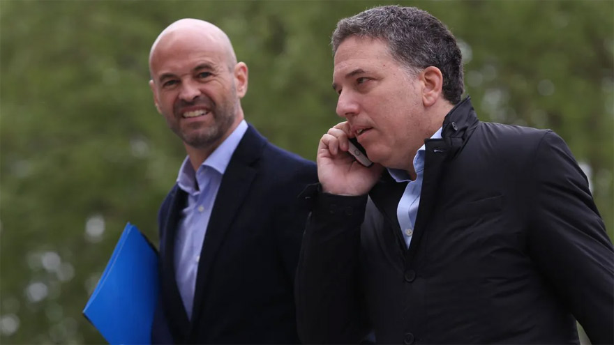 Guillermo Dietrich y Nicolás Dujovne, procesados en la misma causa.
