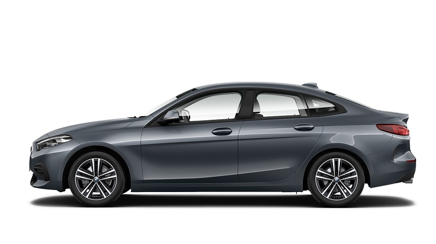 La distancia entre ejes del BMW Serie 2 lo hace más cómodo por dentro.