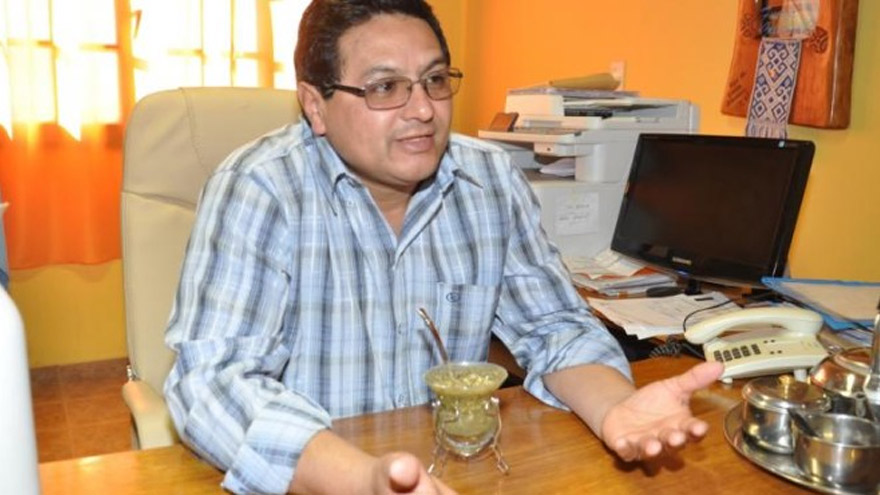 Fabián Pilquinao, intendente de Sierra Colorada.