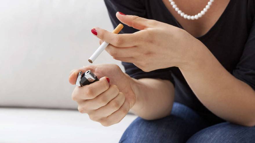 Si se prohibiera el mentol en los cigarrillos, según un estudio, casi 1 millón de personas dejaría de fumar