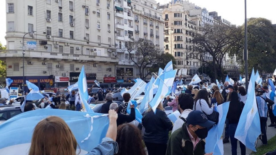 La nueva jornada de protesta le dio pie a Macri para vincular ese movimiento con la campaña del