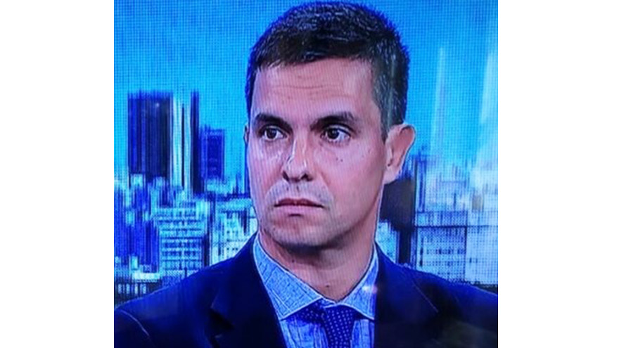 Christian Buteler pone la lupa sobre las reservas y los depósitos.