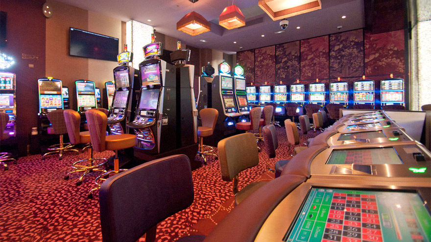 Un mundo aparte: las salas de los casinos no suelen tener ventanas ni relojes.