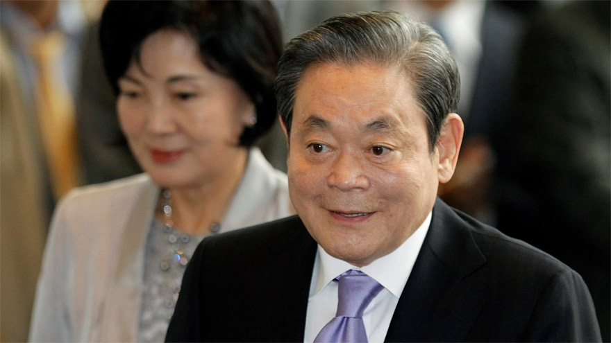 Samsung recuerda a su presidente como un