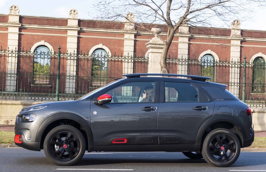 Nuevo Citroën C4 Cactus edición especial, una mirada de perfil.