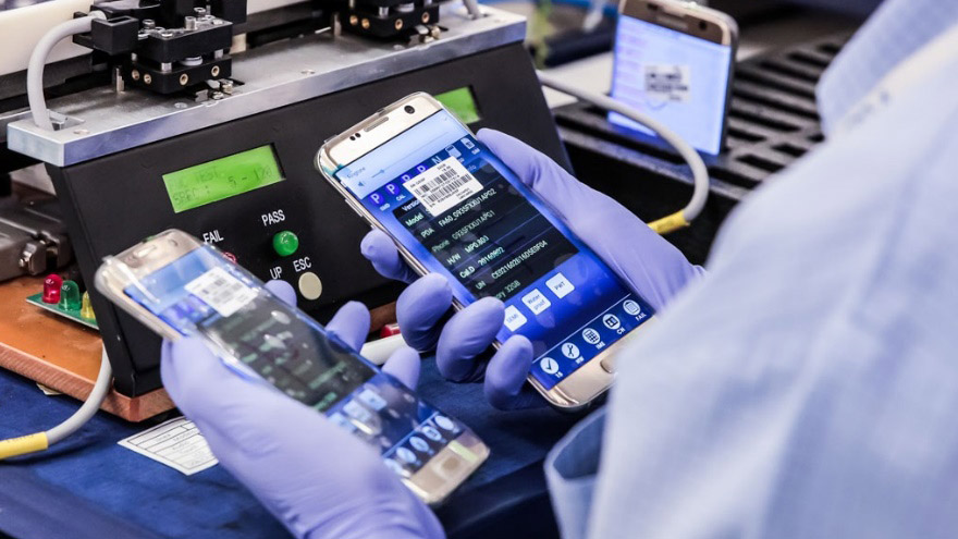 En Tierra del Fuego se producen todas las gamas de celulares.