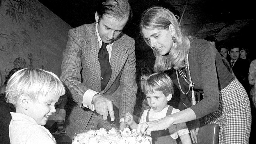 Joe Biden en 1972. En diciembre de ese año, la tragedia se llevó a su esposa y a uno de sus hijos.