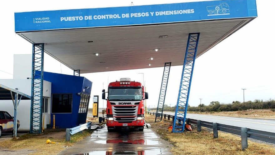 Según Vialidad Nacional, los camiones deben cumplir con varios requisitos para circular.