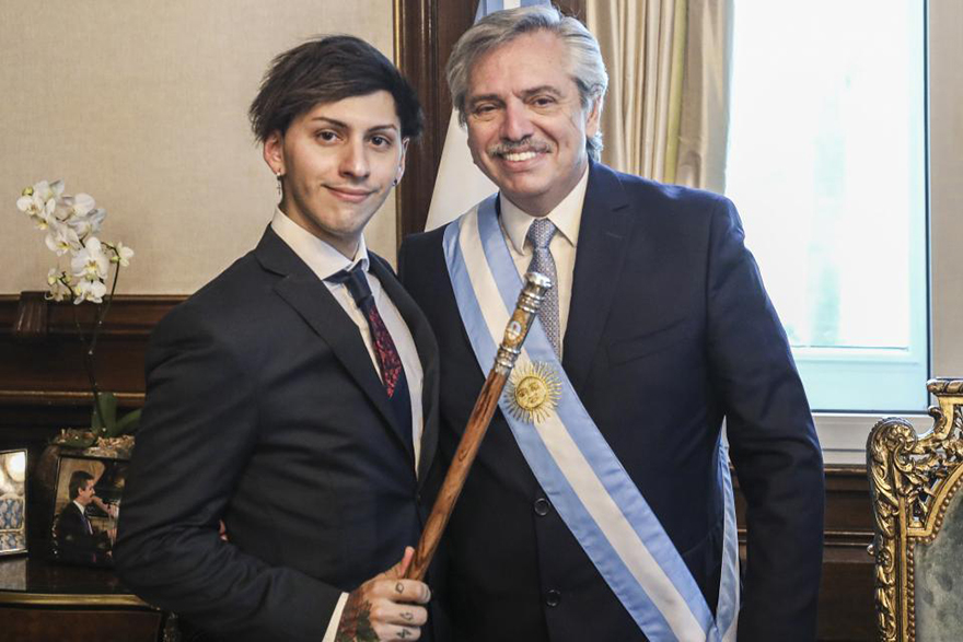 El hijo de Alberto Fernández cuando tomó el mando en Casa Rosada.